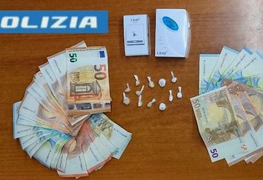 Cagliari. Eroina e cocaina in casa: 44enne arrestato dalla Polizia