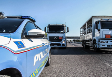 Strade: al via la campagna Roadpol 'Truck & Bus' della Polizia di Stato 